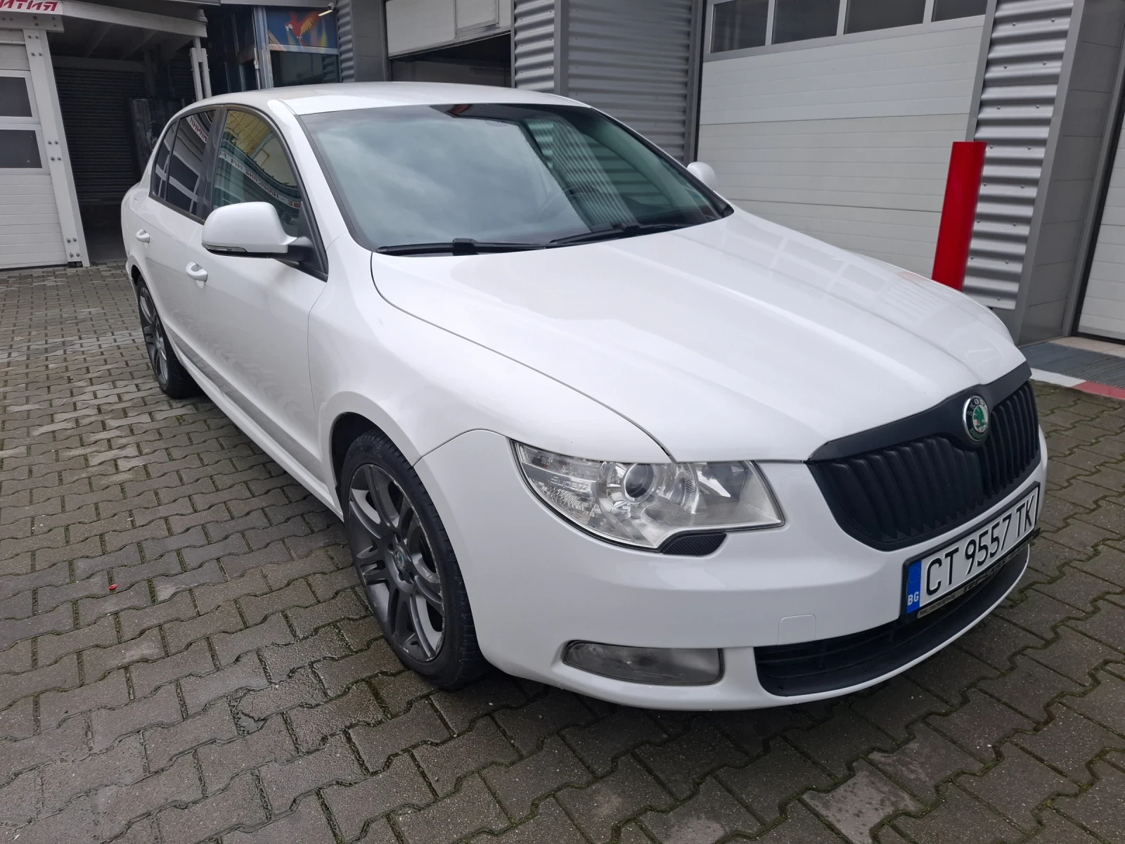 Skoda Superb td, снимка 3 - Автомобили и джипове - 56702836