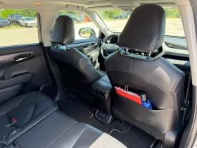 Toyota Highlander 2.5 Hybrid AWD-i Luxury, снимка 11