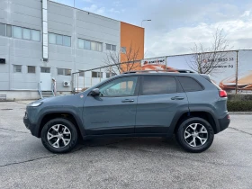 Jeep Cherokee 3.2i 272 к.с., снимка 2