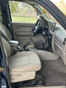 Jeep Cherokee 3.7i  | Mobile.bg    9
