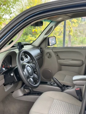 Jeep Cherokee 3.7i  | Mobile.bg    7