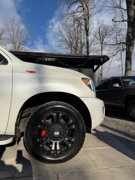 Toyota Sequoia CARFAX* ��������������� ��� ������������ ������ | Mobile.bg � ����� ������ 13