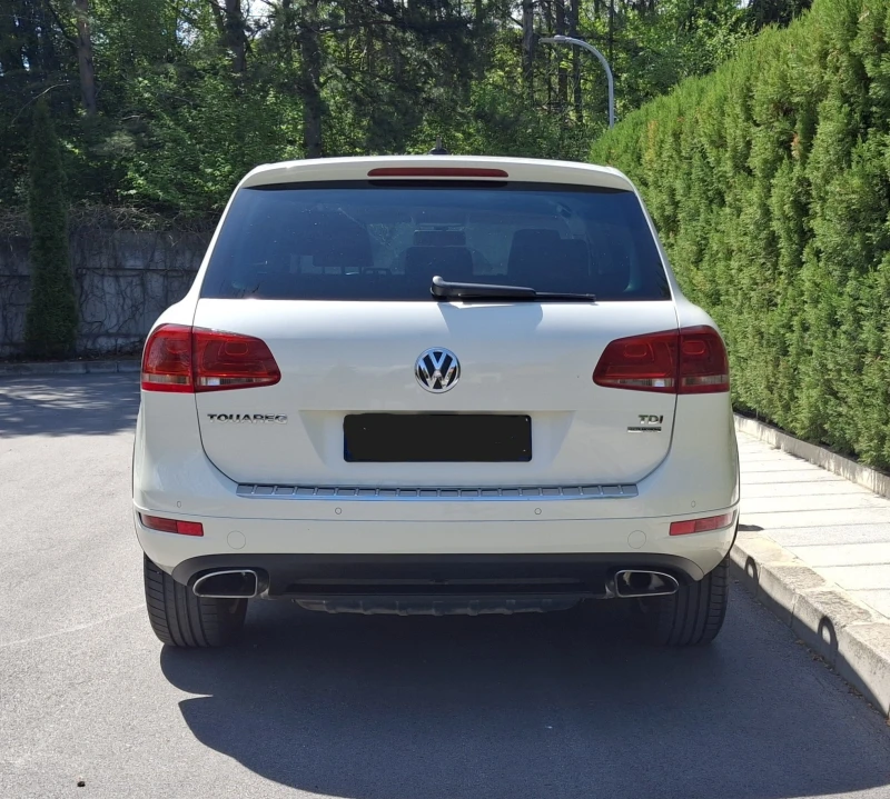 VW Touareg, снимка 4 - Автомобили и джипове - 52370188