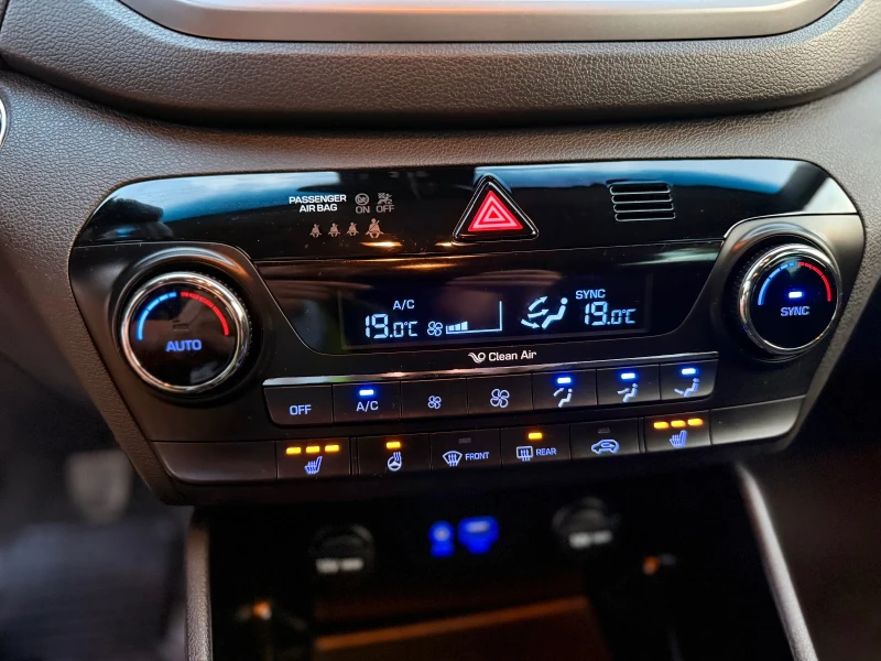 Hyundai Tucson, снимка 12 - Автомобили и джипове - 53192993