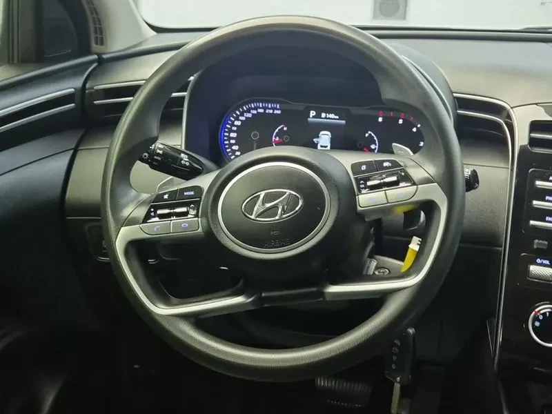 Hyundai Tucson 2.0 4WD , снимка 9 - Автомобили и джипове - 56161185