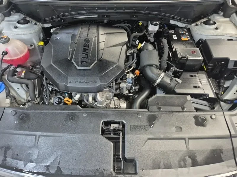 Hyundai Tucson 2.0 4WD , снимка 5 - Автомобили и джипове - 56161185