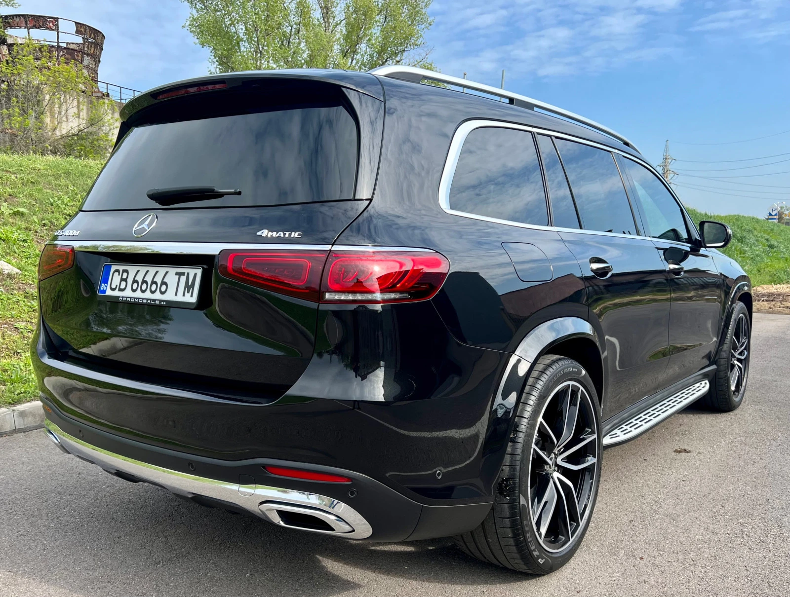 Mercedes-Benz GLS 400 d 4M AMG*NightPaket*7Seats*Burmester*Pano - изображение 5