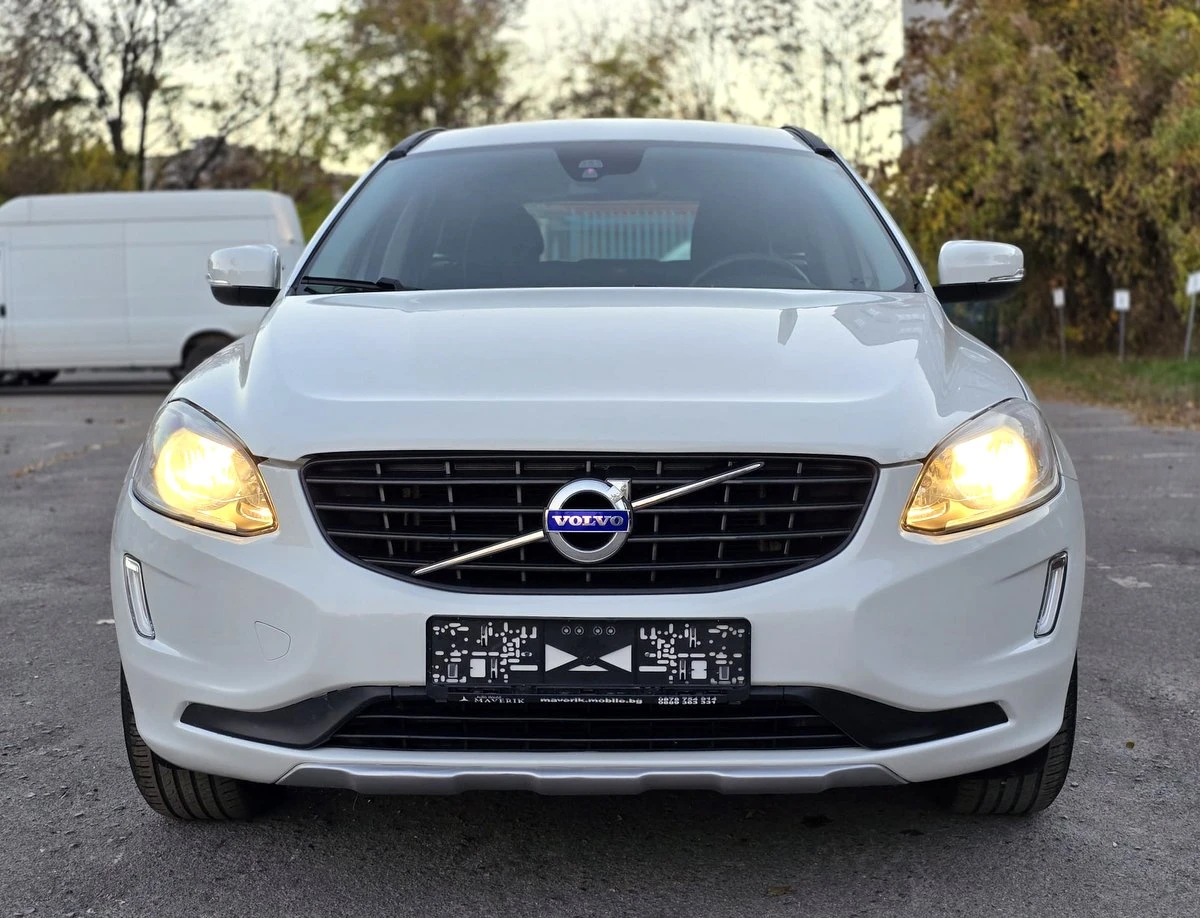 Volvo XC60 2.0 D4 FaceLift Automatic Summum - изображение 3