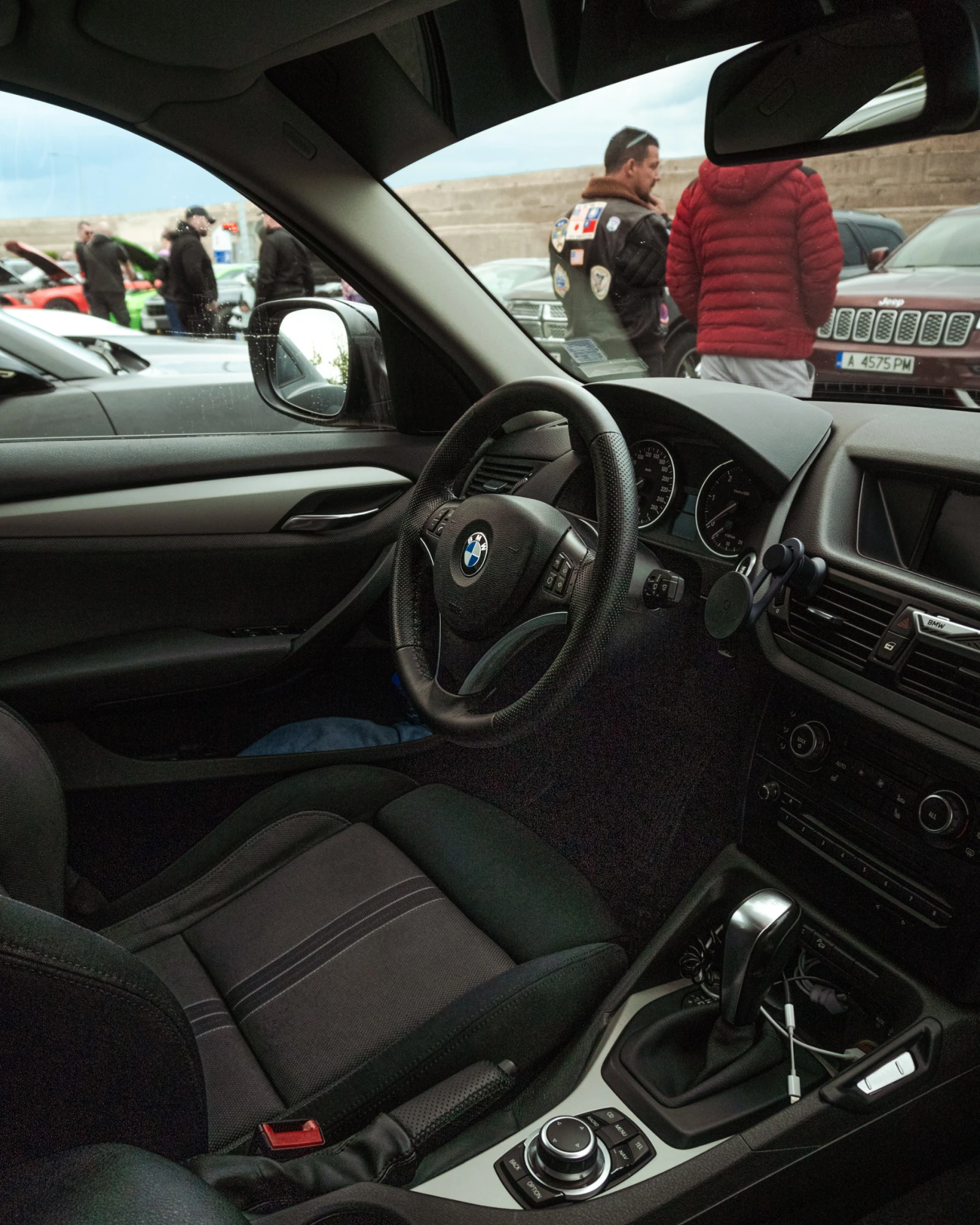 BMW X1 2.3d xDrive сменени вериги, всички екстри - изображение 3