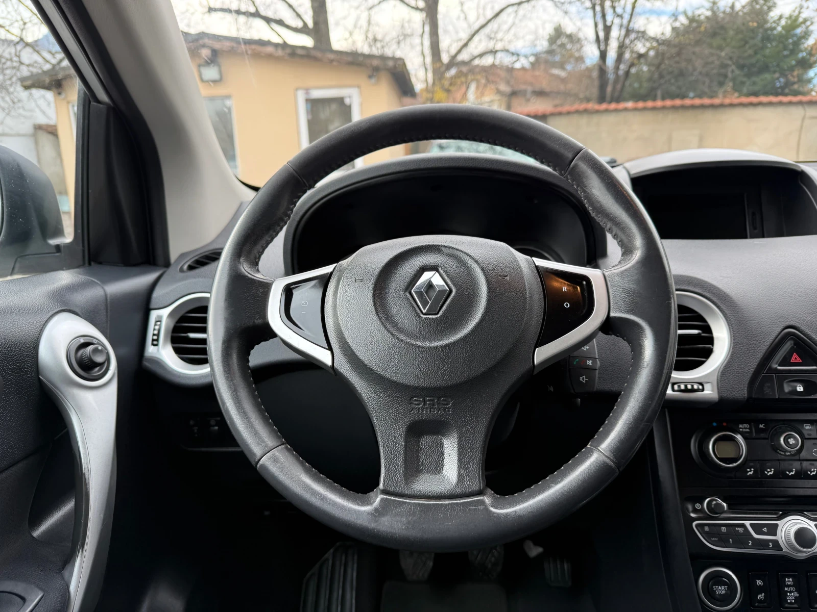 Renault Koleos 2.5i 4X4 Facelift - 159000. - ! | Mobile.bg   12