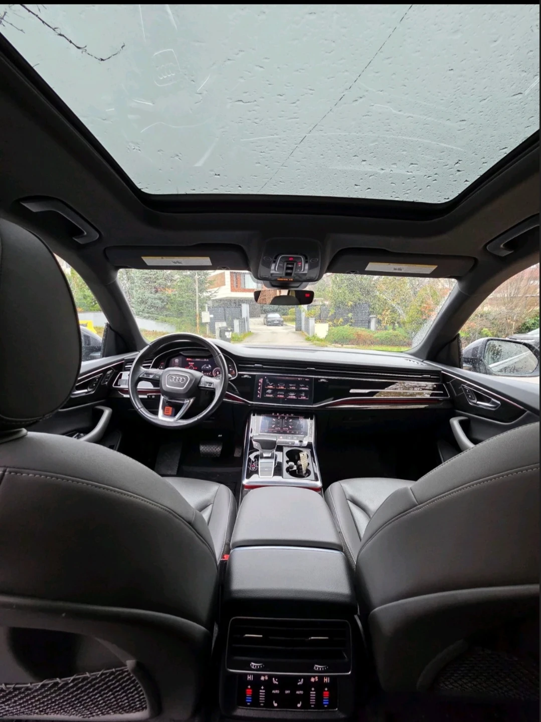 Audi Q8 3.0 mild hybrid 340 к.с като нова, снимка 8 - Автомобили и джипове - 54032864