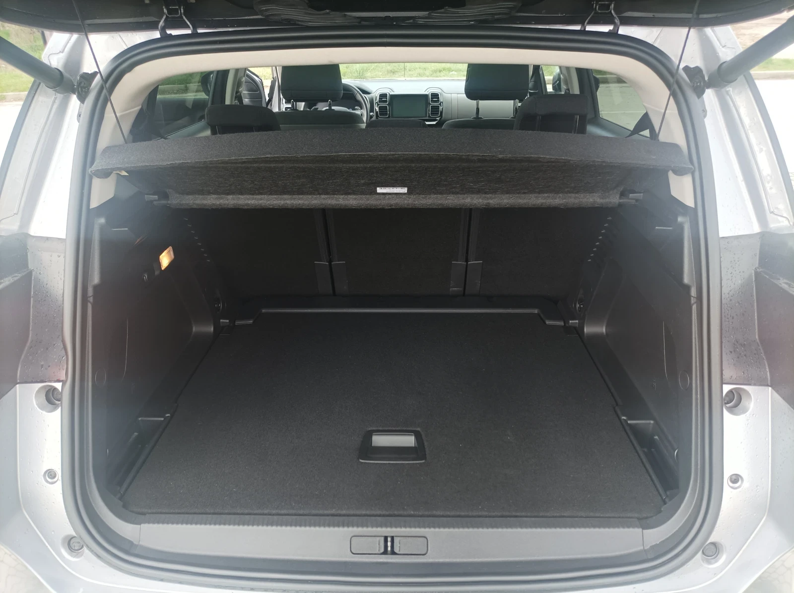Citroen C5 Aircross 1.6 SHINE 180, снимка 10 - Автомобили и джипове - 54639197