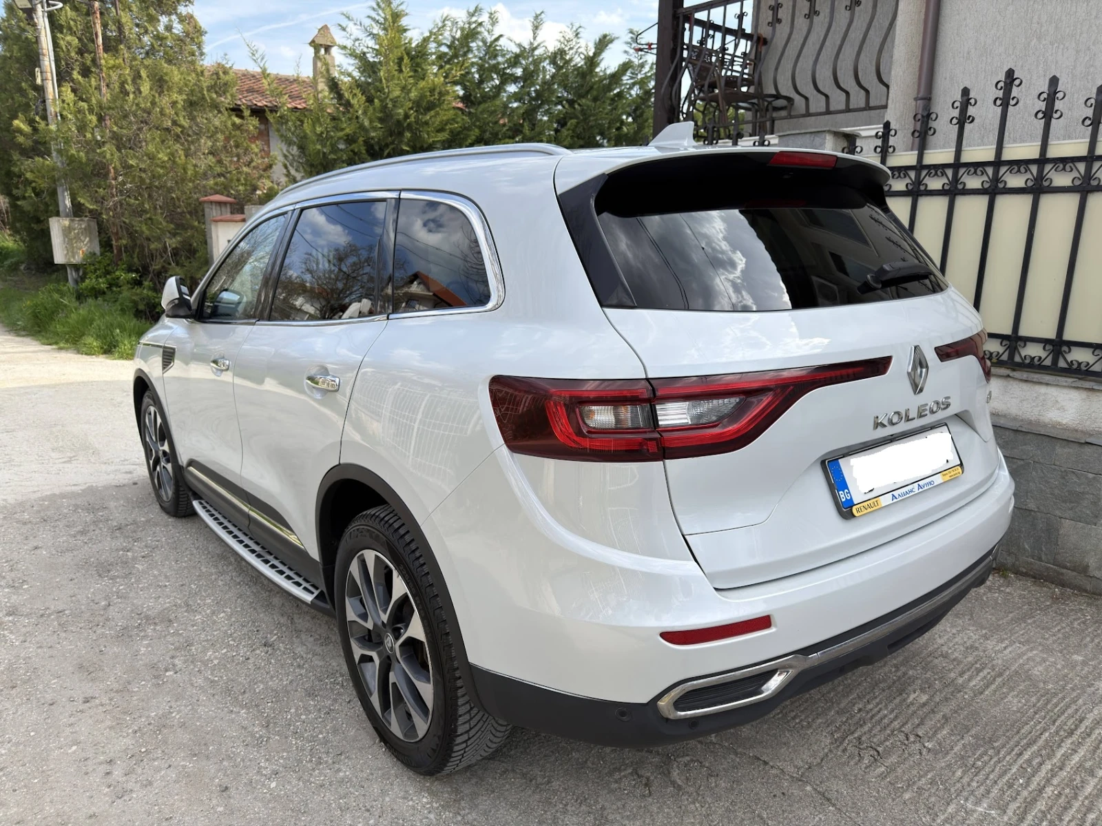 Renault Koleos, снимка 3 - Автомобили и джипове - 54382702