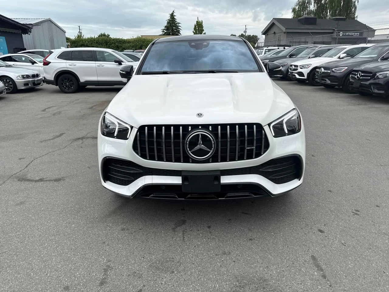 Mercedes-Benz GLE 53 4MATIC AMG COUPE/ОБДУХВАНЕ/ПАНОРАМА/BURMESTER/360, снимка 2 - Автомобили и джипове - 54572946