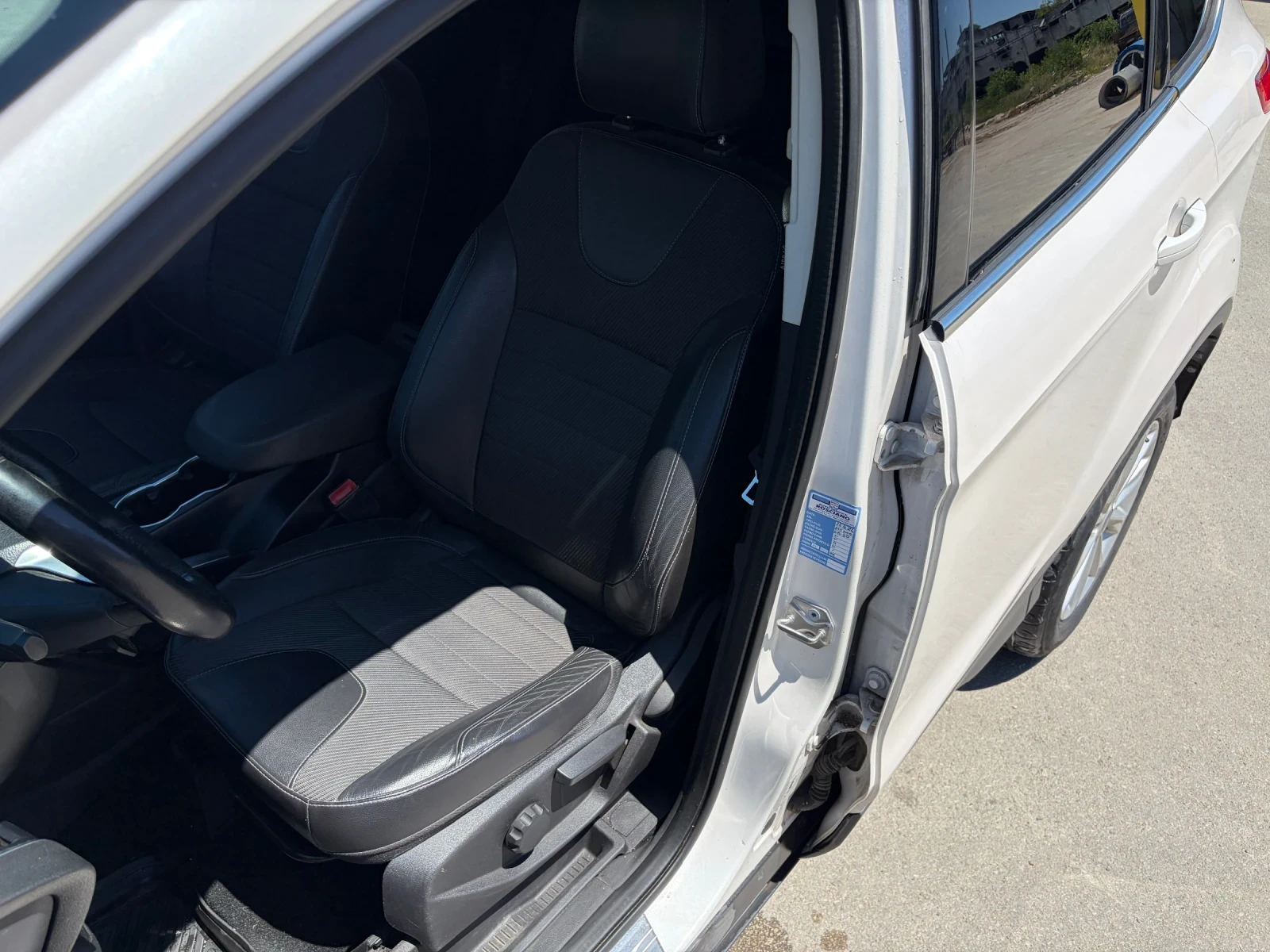 Ford Kuga, снимка 9 - Автомобили и джипове - 55247438