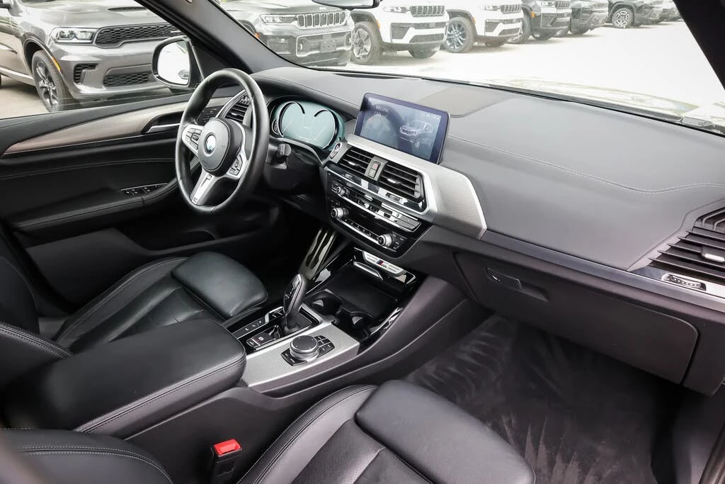 BMW X3 m40i xDrive* 360* H/K* DISTRONIC* ОБДУХ, снимка 12 - Автомобили и джипове - 55437511