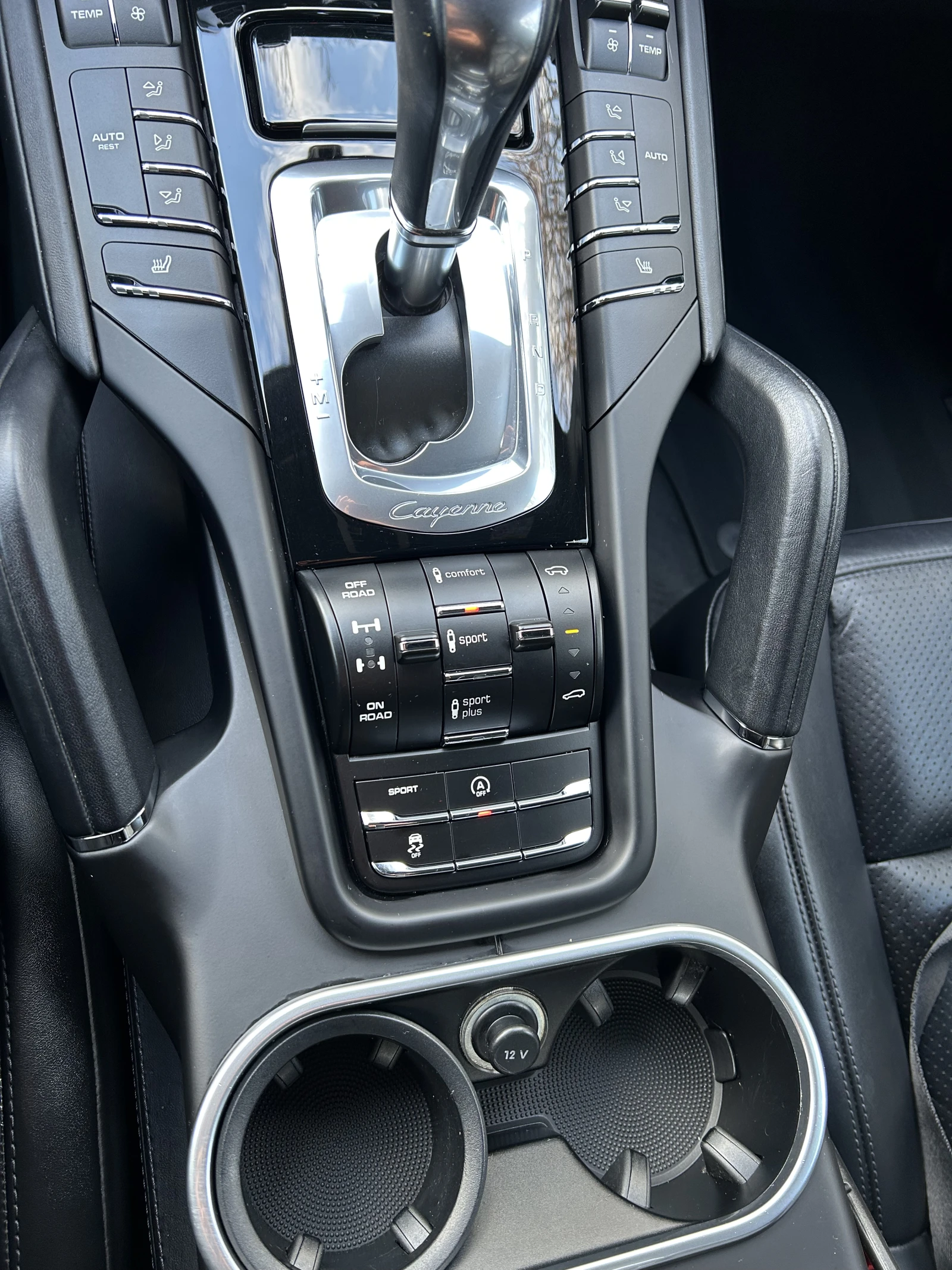 Porsche Cayenne Първи собственик!, снимка 8 - Автомобили и джипове - 55554852