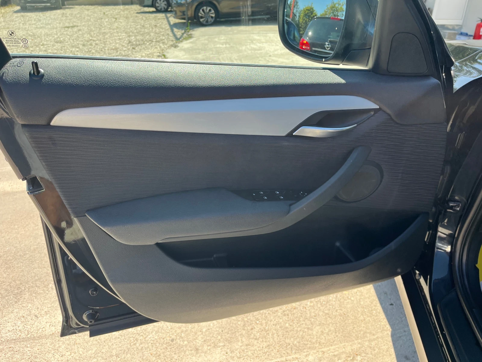 BMW X1 2.3 4х4 нави, снимка 13 - Автомобили и джипове - 55670843