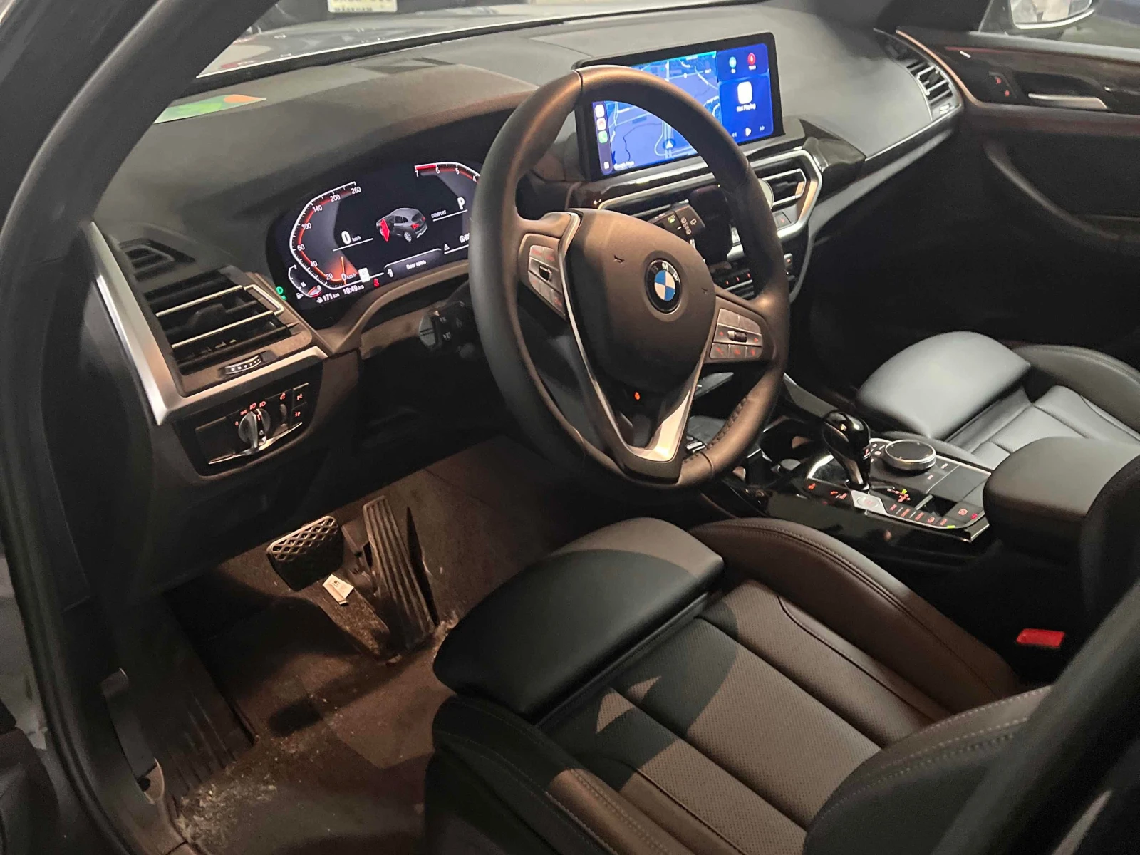 BMW X3  xDrive30i / DISTRONIC / CARFAX / АВТОКРЕДИТ , снимка 5 - Автомобили и джипове - 55816446