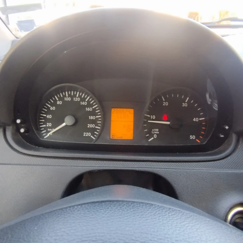 Mercedes-Benz Vito 113 CDI, снимка 7 - Бусове и автобуси - 53405469