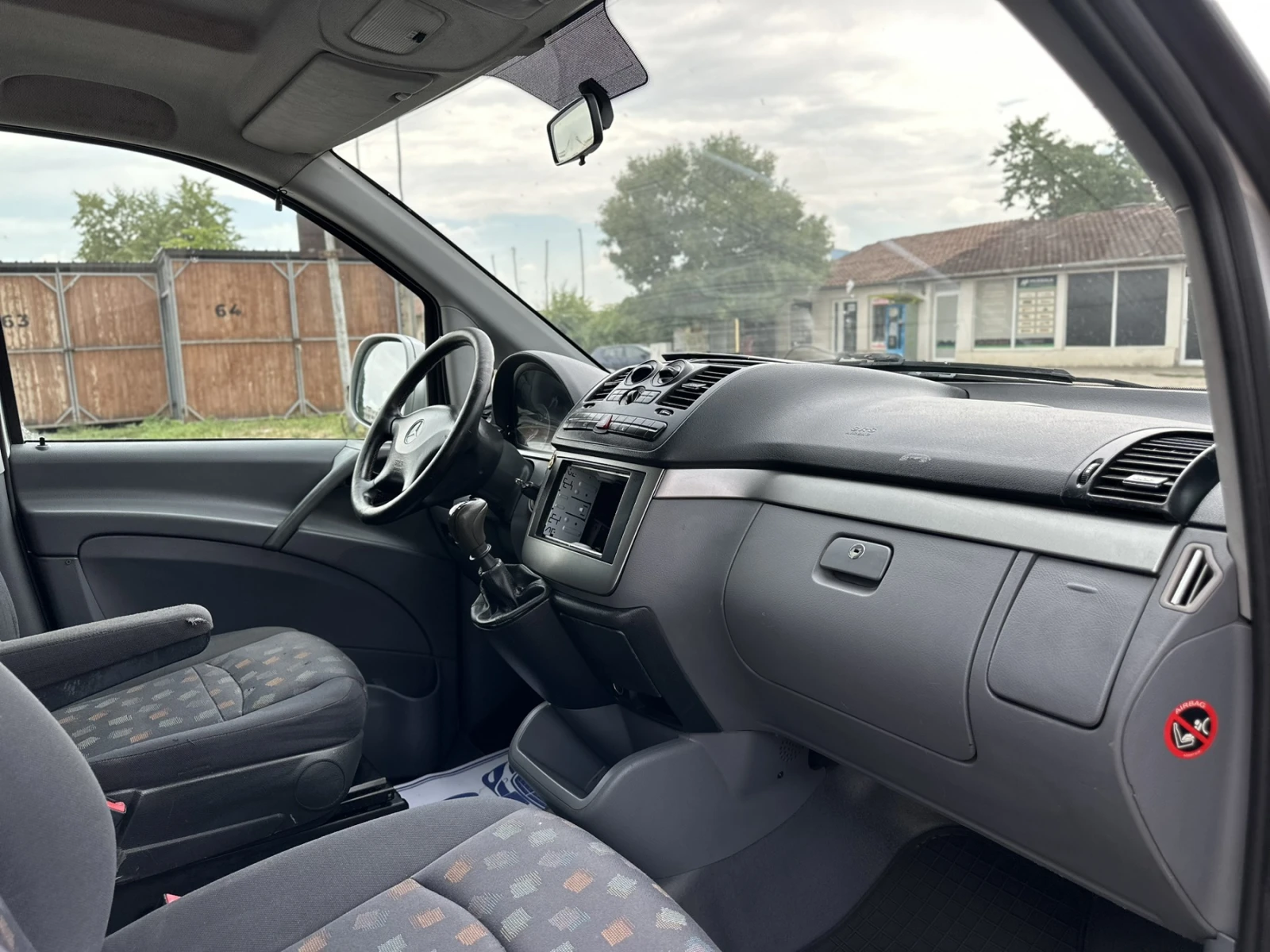 Mercedes-Benz Vito 2.2 CDI 150* 6-местен* , снимка 12 - Бусове и автобуси - 55256570