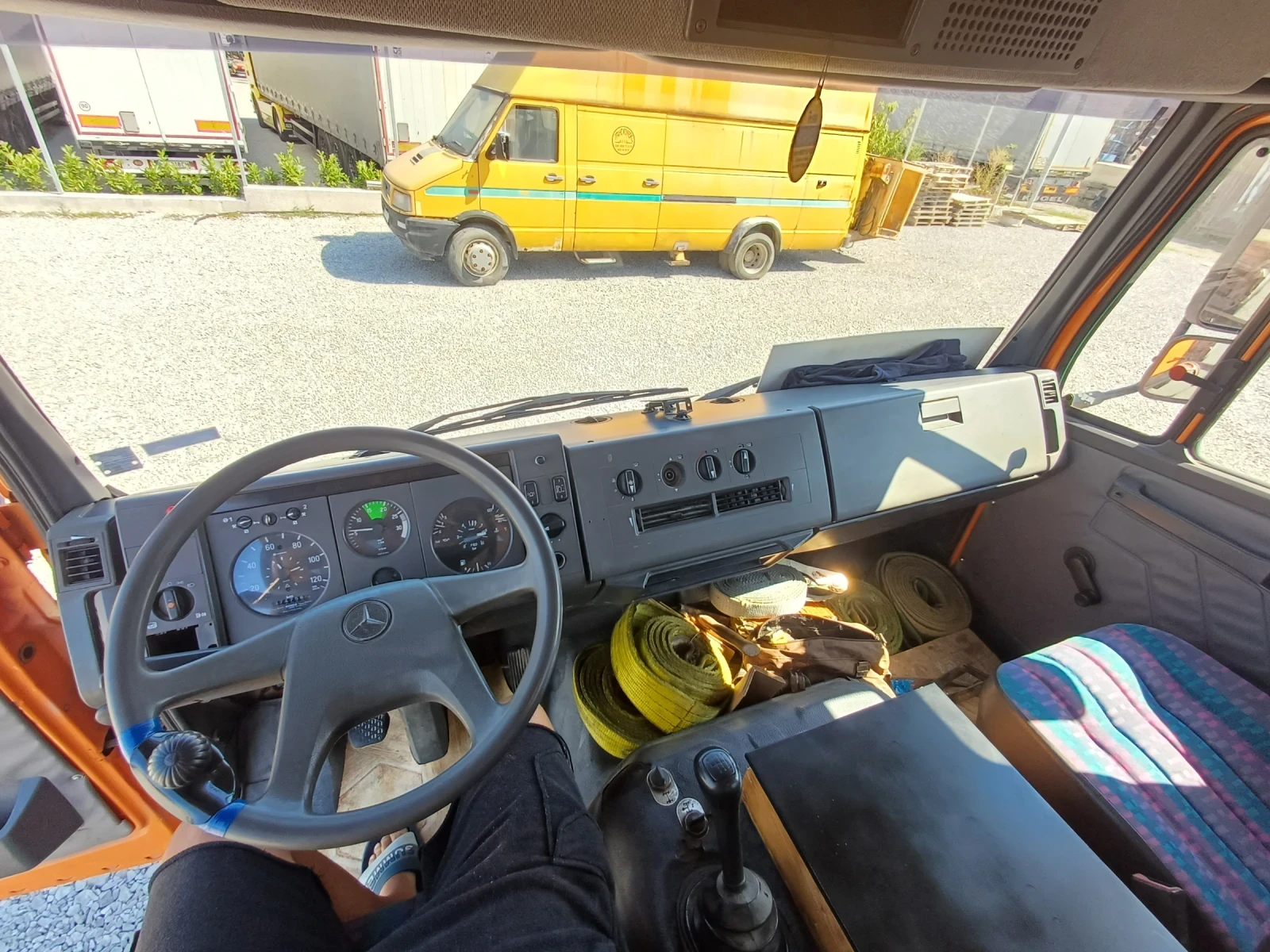 Mercedes-Benz 1117  - изображение 8