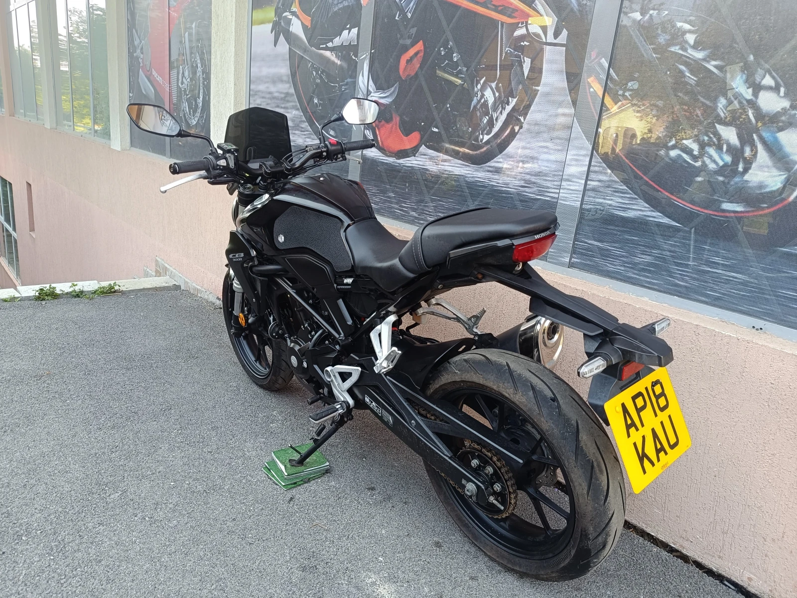 Honda Cb 300R ABS LED, снимка 11 - Мотоциклети и мототехника - 55231090