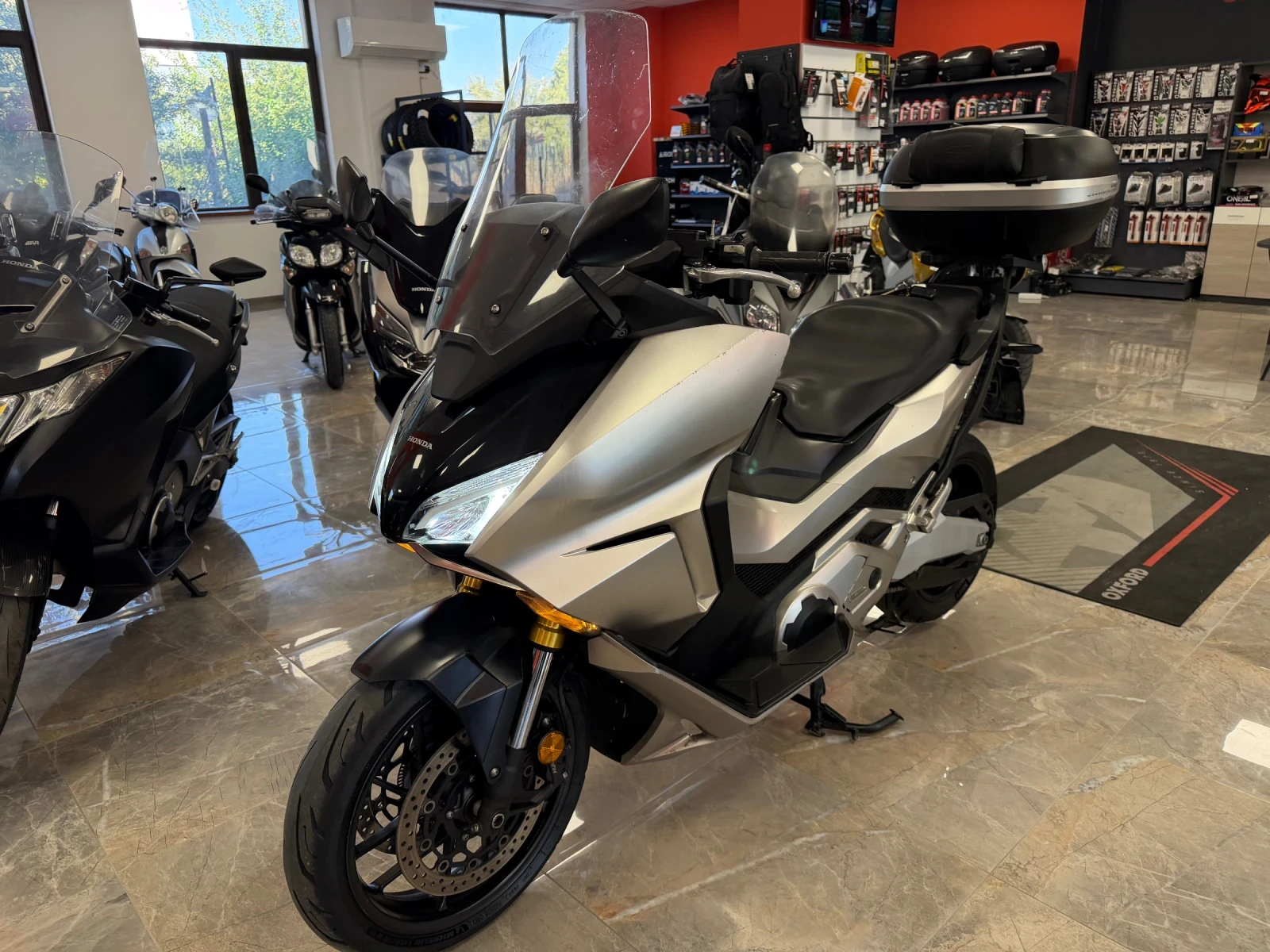 Honda Forza 750IE ABS TCS, снимка 9 - Мотоциклети и мототехника - 55852162
