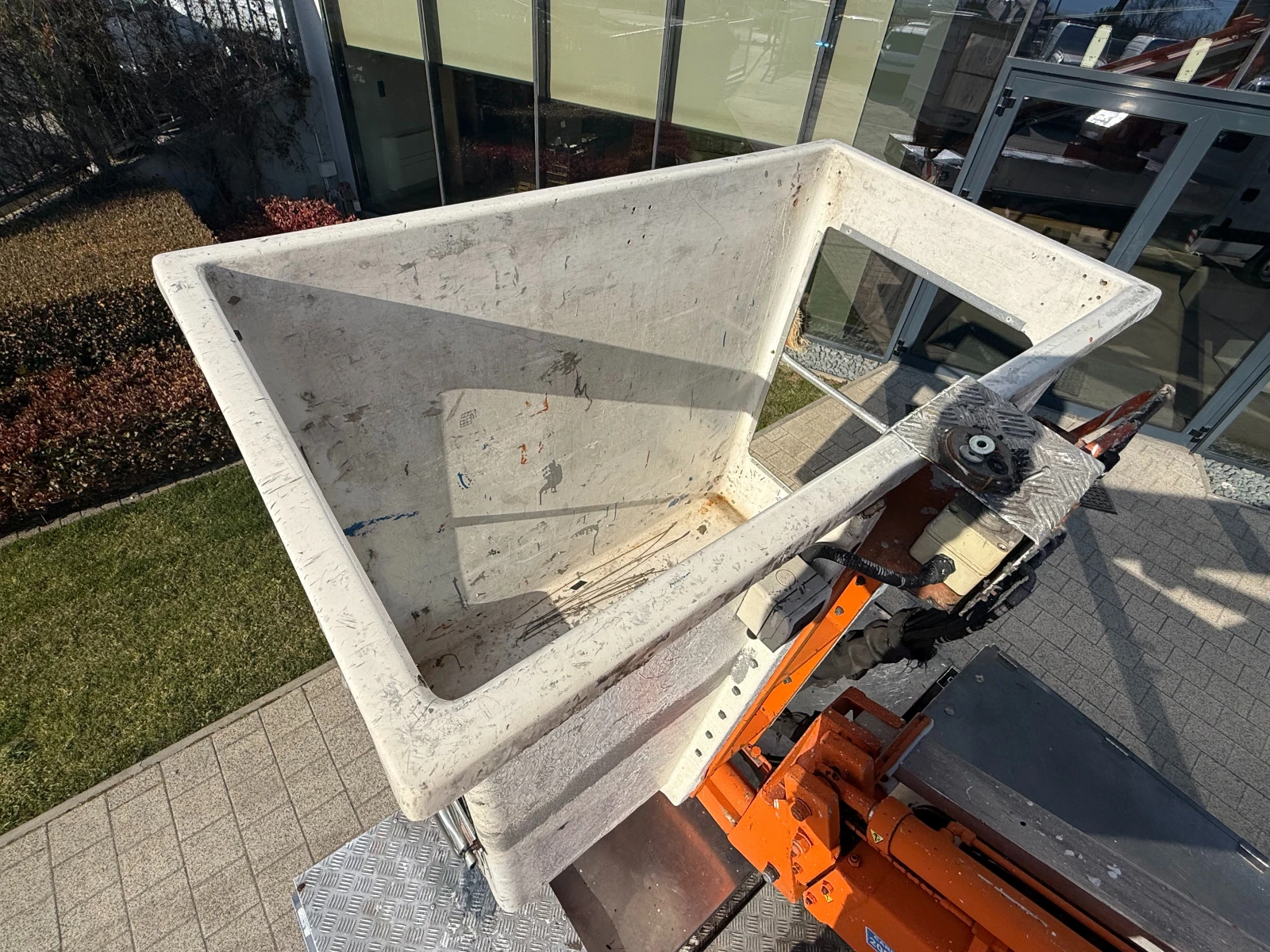 Автовишка Iveco Daily 35C13 до 3.5т. , снимка 13 - Индустриална техника - 53771275