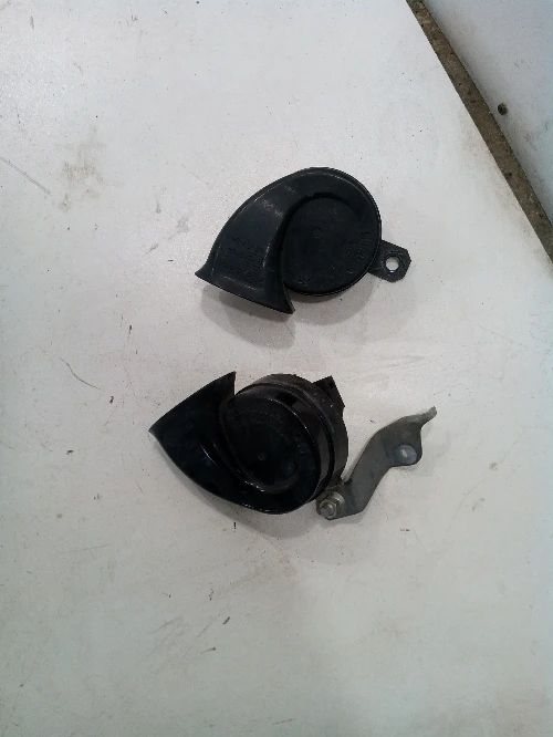 Клаксон Субару Аутбек