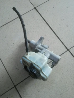 спирачна помпа Фолксваген Голф 5 1.9pd 4x4