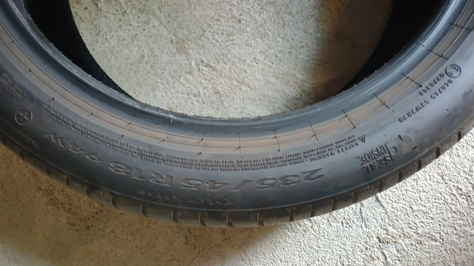 Гуми Летни 235/45R18, снимка 4 - Гуми и джанти - 55740622