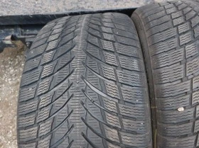 Гуми Зимни 275/40R19, снимка 3 - Гуми и джанти - 41115082