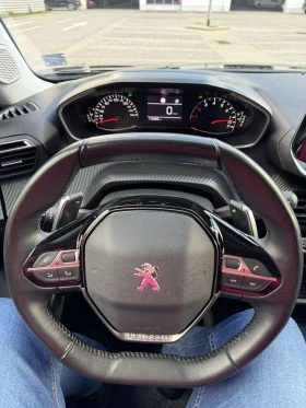Peugeot 2008 PureTech 130 к.с. SUV автоматик, снимка 8