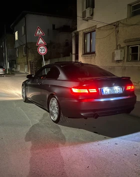 BMW 330, снимка 10