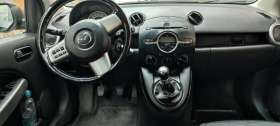 Mazda 2, снимка 8 - Автомобили и джипове - 44471013