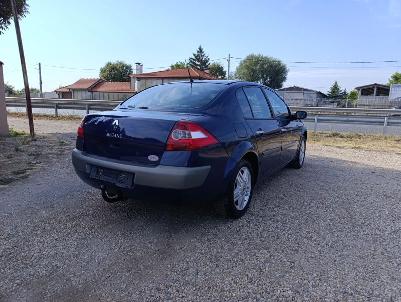 Renault Megane 2.0i-16v АВТОМАТИК, снимка 7 - Автомобили и джипове - 47048128