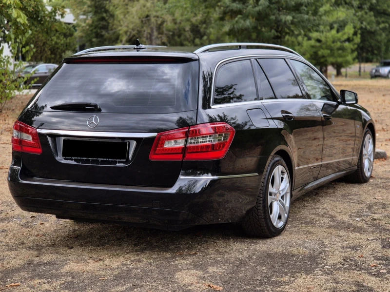 Mercedes-Benz E 220 Facelift Avantgarde 7G-Tronic , снимка 4 - Автомобили и джипове - 47146282