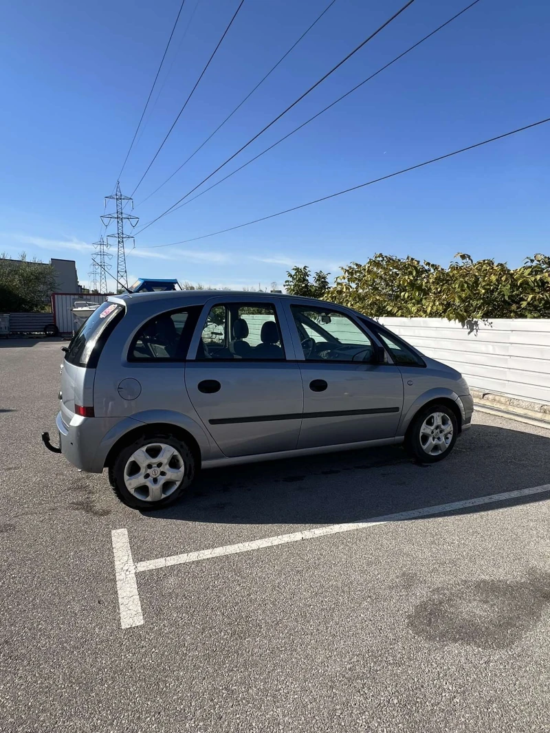 Opel Meriva 1.4, снимка 9 - Автомобили и джипове - 47391652