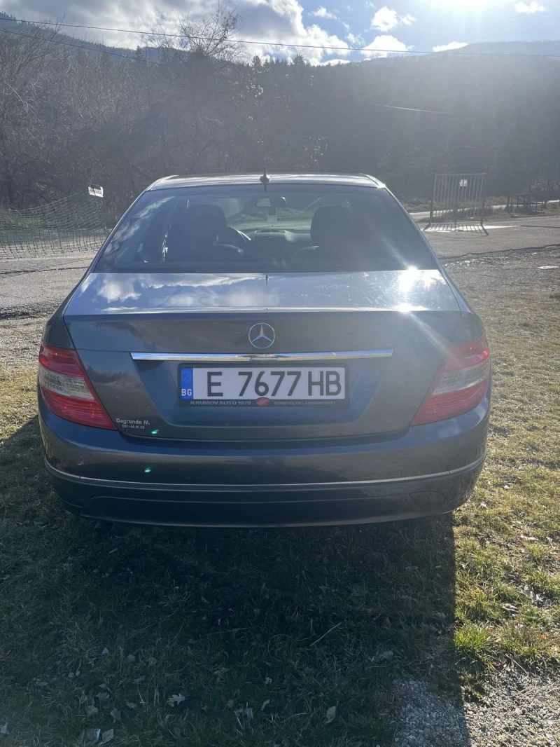 Mercedes-Benz C 200 Avantgarde, снимка 7 - Автомобили и джипове - 48602137