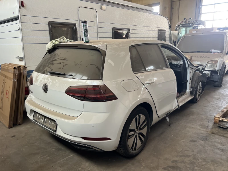VW Golf E Golf Combo 100 E1F, , снимка 2 - Автомобили и джипове - 51910429