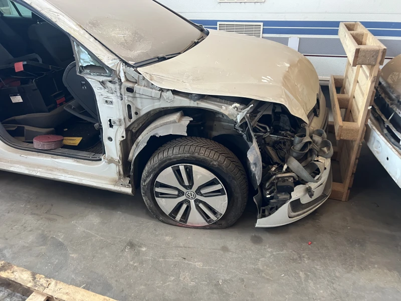 VW Golf E Golf Combo 100 E1F, , снимка 7 - Автомобили и джипове - 51910429