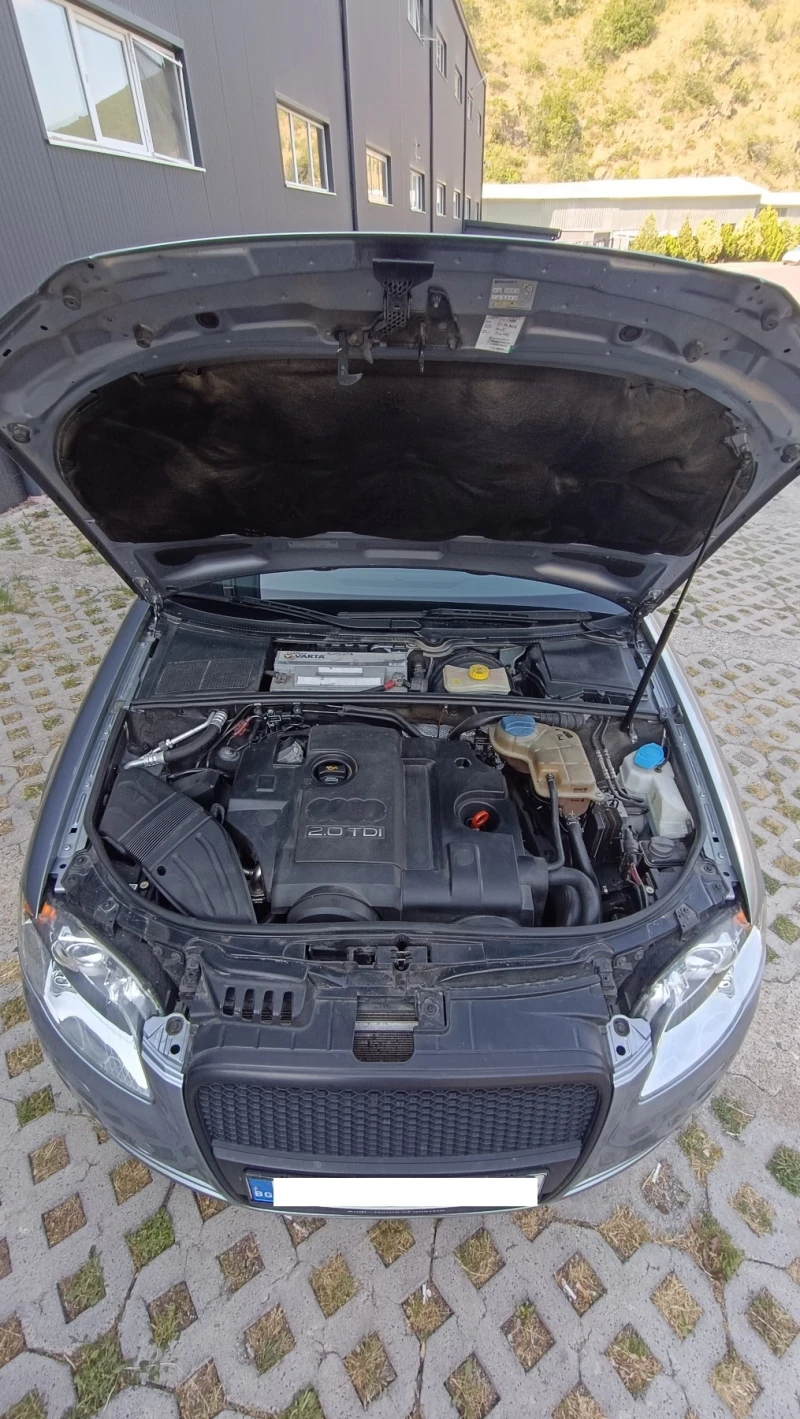 Audi A4 2.0 TDI S-Line 8V, снимка 8 - Автомобили и джипове - 50736692