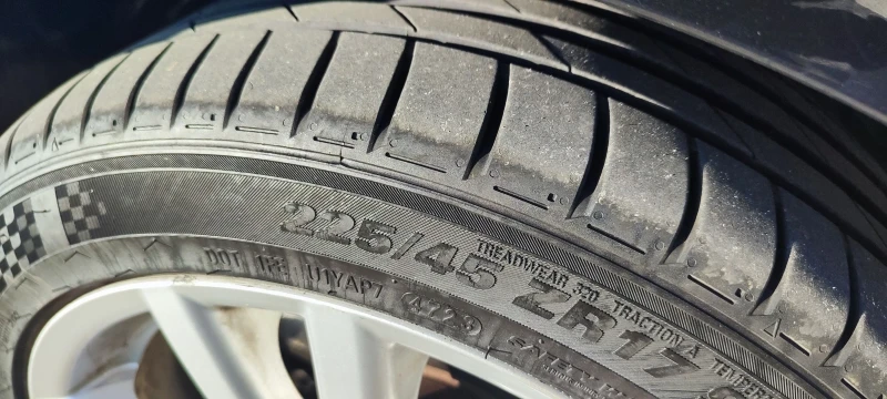 Mercedes-Benz C 220, снимка 10 - Автомобили и джипове - 51609917