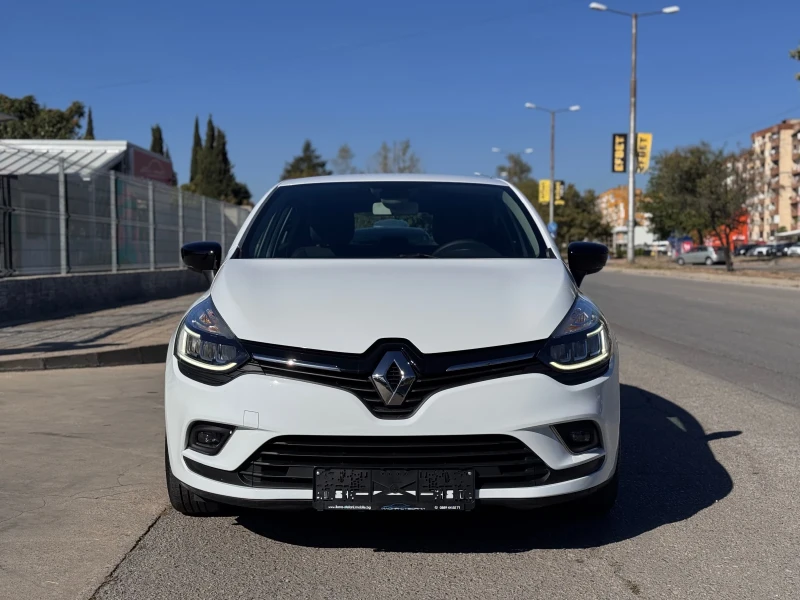 Renault Clio 1.5DCI 90кс* MOSCHINO* КАМЕРА* NAVI* КОЖА, снимка 8 - Автомобили и джипове - 51820876