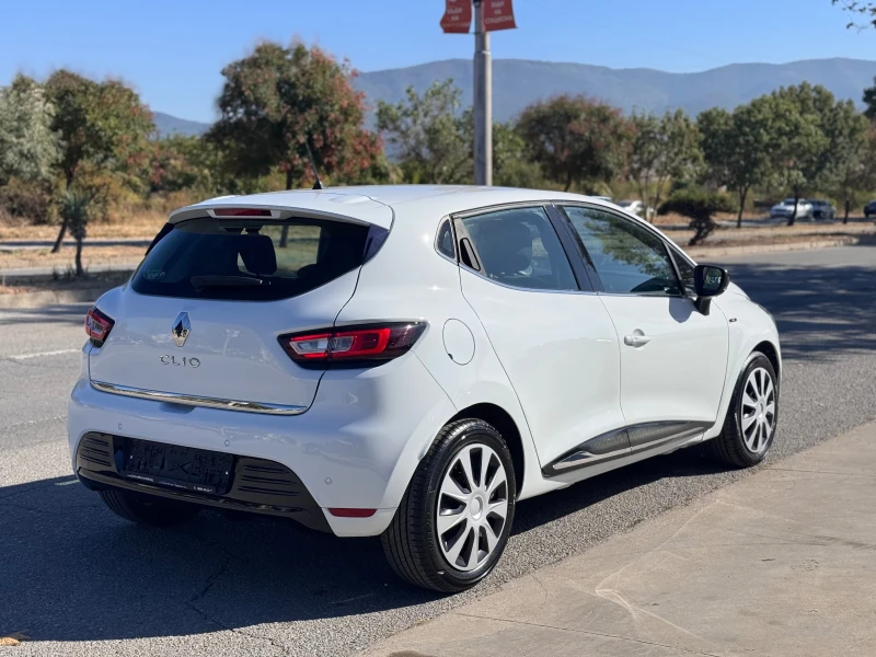 Renault Clio 1.5DCI 90кс* MOSCHINO* КАМЕРА* NAVI* КОЖА, снимка 5 - Автомобили и джипове - 51820876