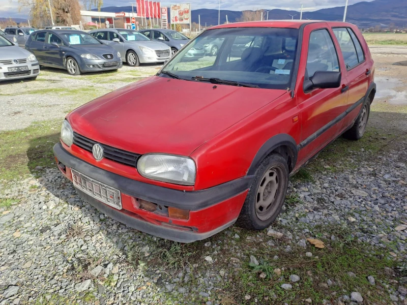 VW Golf 1.9 td, снимка 2 - Автомобили и джипове - 52550934