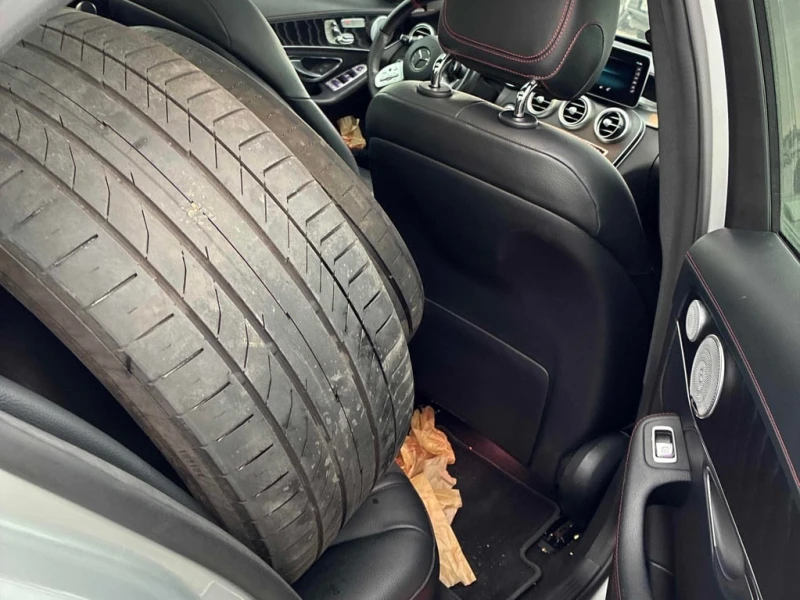Mercedes-Benz C 43 AMG * 43 * CARFAX * БЕЗ ПЪРВОНАЧАЛНА ВНОСКА, снимка 13 - Автомобили и джипове - 52861112