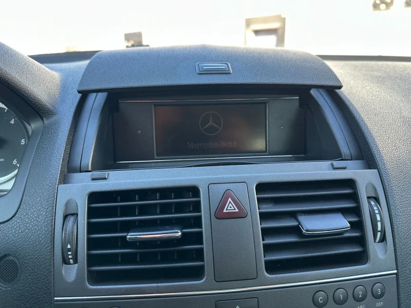 Mercedes-Benz C 220 2.2d 170 к.с./ГАРАНЦИЯ ОТ КЕНТАВЪР, снимка 16 - Автомобили и джипове - 53164216