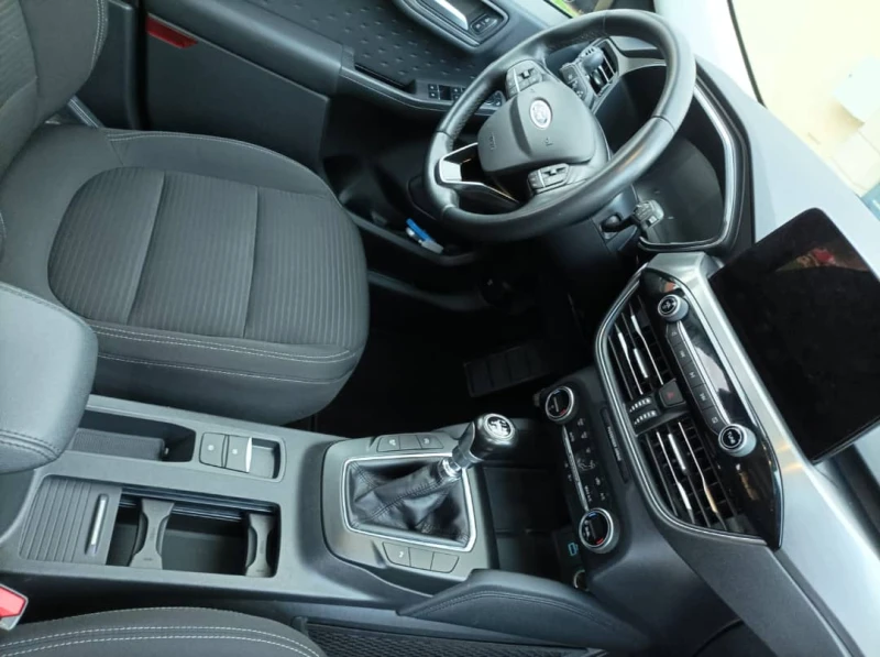 Ford Cougar  1.5 EcoBlue Diesel   Titanium , снимка 12 - Автомобили и джипове - 53408157